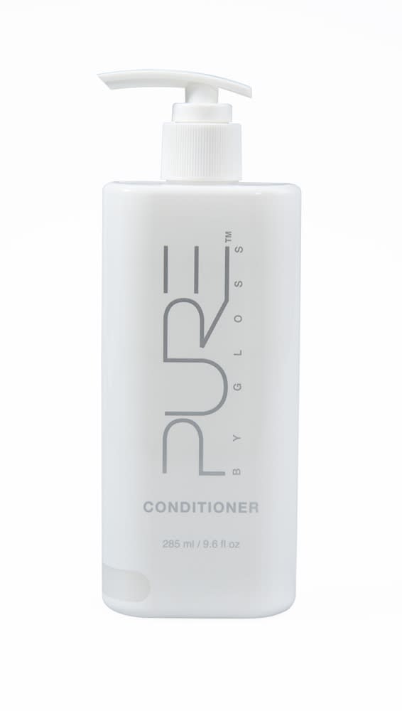 GuestSupply US | Pure by Gloss Conditioner, Ultralux Dispenser